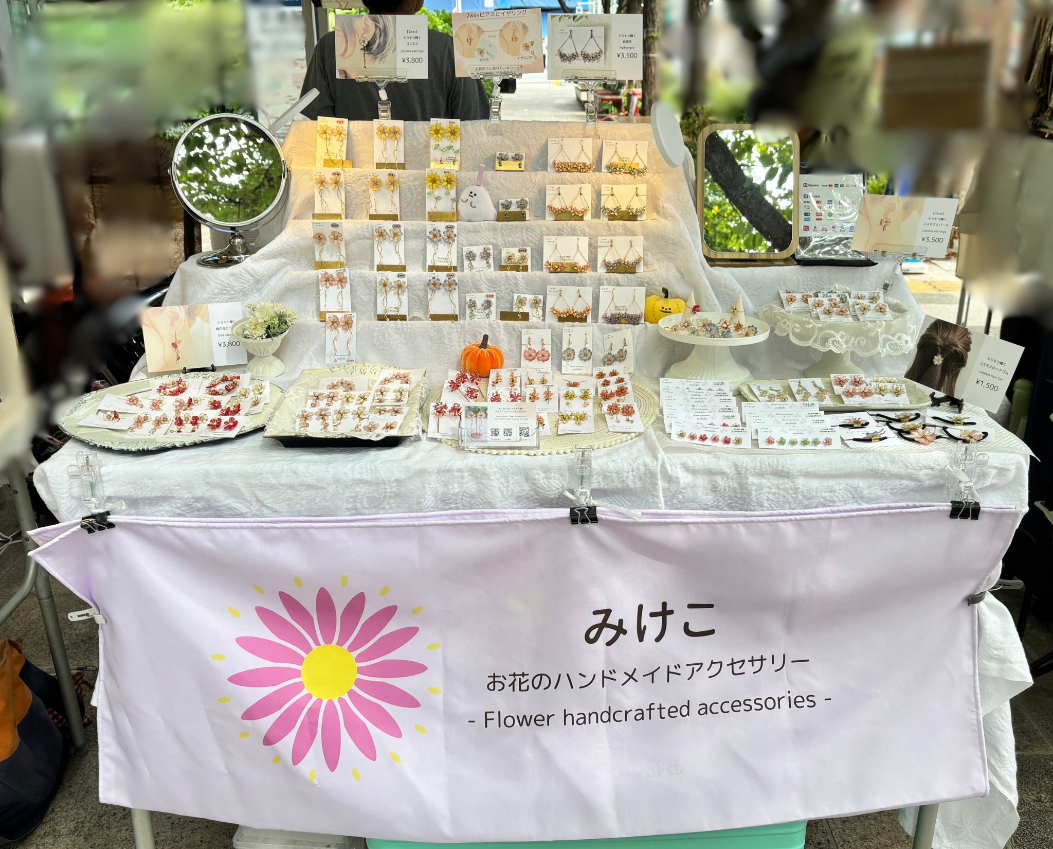 屋外販売のディスプレイ